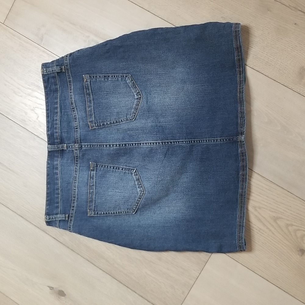 Bit & Bridle women’s 5 pocket Jean skirt - Picture 4 of 4